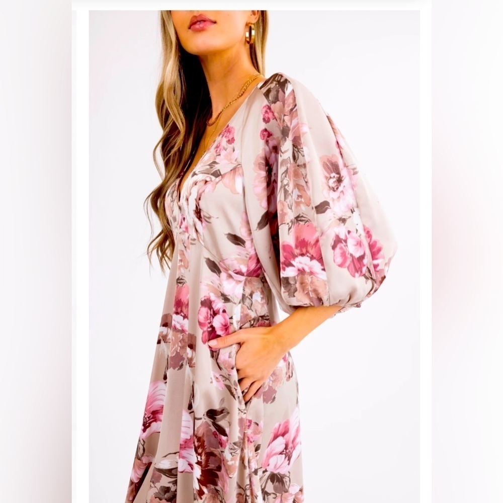 HYFVE Satin Floral V-neck Maxi Dress - Picture 7 of 7